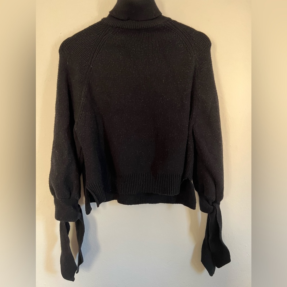 Black tie sleeve zara sweater